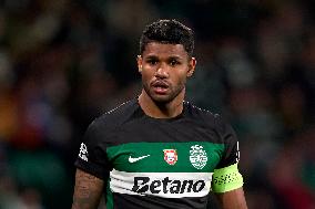 Sporting Clube de Portugal v Borussia Dortmund - UEFA Champions League 2024/25 League Knockout Play-off First Leg