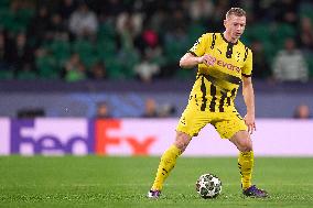 Sporting Clube de Portugal v Borussia Dortmund - UEFA Champions League 2024/25 League Knockout Play-off First Leg