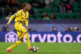 Sporting Clube de Portugal v Borussia Dortmund - UEFA Champions League 2024/25 League Knockout Play-off First Leg