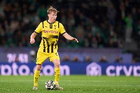 Sporting Clube de Portugal v Borussia Dortmund - UEFA Champions League 2024/25 League Knockout Play-off First Leg