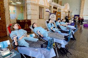 Blood donation event at Kyivs Central Railway Station Building