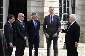 King Felipe VI At Exhibition Flambotant: Joana Vasconcelos Opening - Madrid