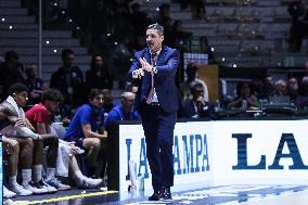 BASKET - Coppa Italia - Frecciarossa Final Eight 2025 - Dolomiti Energia Trentino vs UNAHOTELS Reggio Emilia