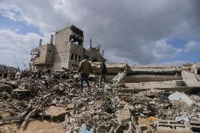 Destruction in Jabaliya Refugee Camp - Gaza