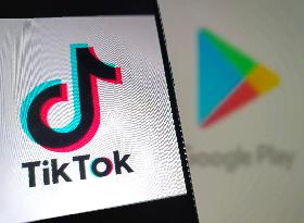 Illustration TikTok App Store