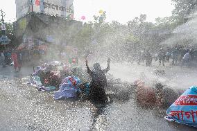 Teachers Protest in Bangladesh