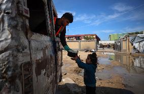 Humanitarian Aid In Gaza, Palestine