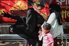 Funeral Prayer And Coffin Procession In Dhaka Demanding Justice For Martyrs And Ban On Awami League