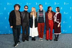 Berlinale Mickey 17 Photocall