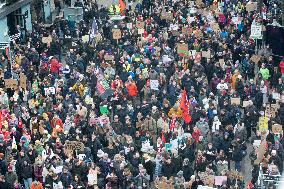 AFD Rally For Upcoming Election And Large Counter Protest Demostration In Duesseldorf