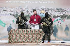 Hamas Transfers Israeli Hostages - Gaza