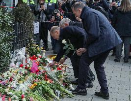 Olaf Scholz Pays Tribute To Munich Attack Victims