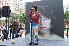 Taiwanese Singer Chih Siou