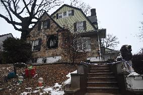 17-year-old Girl Identified As Deaza Barkley Is Dead After Being Shot In The Head At 87-25 Clover Place In The Holliswood Sectio
