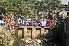 India - Lifestyle In Slum Area Kolkata