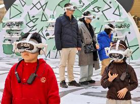Global XR Device Shipments Decline in 2024