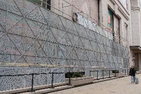 An Closed Gucci Store in Shanghai