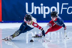 SPORT INVERNALI - Pattinaggio sul Ghiaccio - ISU World Tour Short Track - Milano 2025