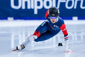 SPORT INVERNALI - Pattinaggio sul Ghiaccio - ISU World Tour Short Track - Milano 2025