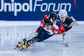 SPORT INVERNALI - Pattinaggio sul Ghiaccio - ISU World Tour Short Track - Milano 2025