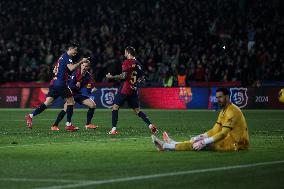 FC Barcelona v Rayo Vallecano - La Liga EA Sports