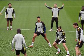 CALCIO - UEFA Champions League - Juventus Training