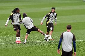 CALCIO - UEFA Champions League - Juventus Training