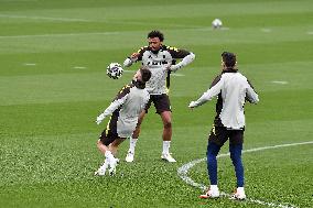 CALCIO - UEFA Champions League - Juventus Training