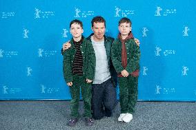 Berlinale The Thing with Feathers Photocall