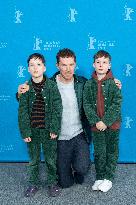 Berlinale The Thing with Feathers Photocall