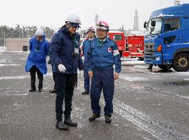 IAEA chief visits idle nuclear plant in Niigata Pref.