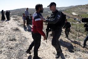 Israeli Army Demolishes Palestinian Homes - West Bank