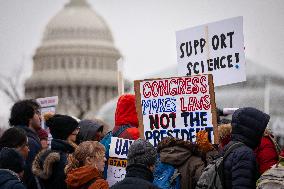 Protest against funding freeze at the Department of Health and Human Services