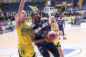 BASKET - Serie A2 - Reale Mutua Torino vs Flats Service Fortitudo Bologna