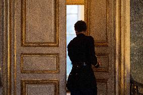 Pensions Report Results At Hotel Matignon - Paris