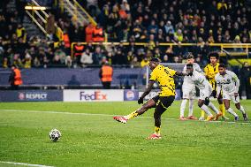 Borussia Dortmund v Sporting Clube de Portugal - UEFA Champions League 2024/25 League Knockout Play-off Second Leg