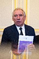 Pensions Report Results At Hotel Matignon - Paris