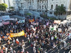 Pensioners Demonstrate Buenos Aires