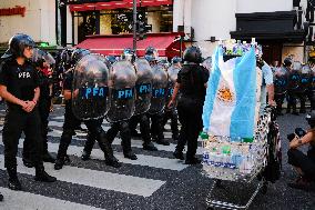 Pensioners Demonstrate Buenos Aires