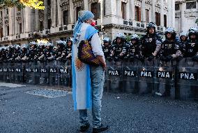 Pensioners Demonstrate Buenos Aires