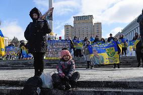 Performance in support of Kremlin prisoners in Kyiv