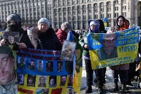 Performance in support of Kremlin prisoners in Kyiv