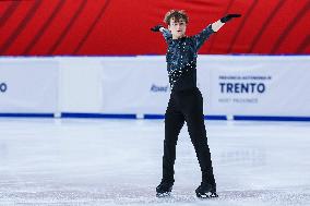 SPORT INVERNALI - Pattinaggio sul Ghiaccio - Figure Skating - Road to 26 Trophy
