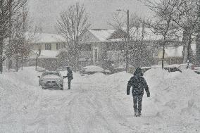 Daily Life During Winter Season In Toronto, Canada