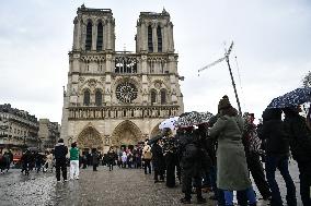 A Mass for Corsica at Notre Dame De Paris