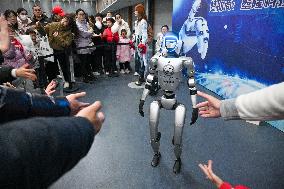 2025 Popular Science ｡､AI Robot Exhibition in Nanjing