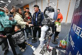 2025 Popular Science ｡､AI Robot Exhibition in Nanjing