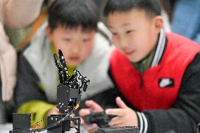 2025 Popular Science ｡､AI Robot Exhibition in Nanjing