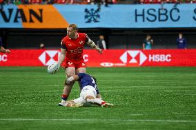 World Rugby Sevens Series - France v Great Britain