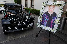 With Tribute, They Say Goodbye To The Mexican Singer Paquita La Del Barrio